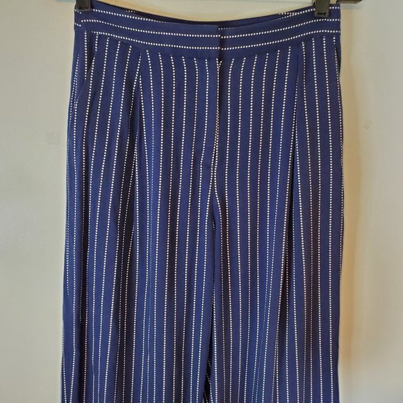 & Other Stories High Rise pleated casual pants - Picture 3 of 8